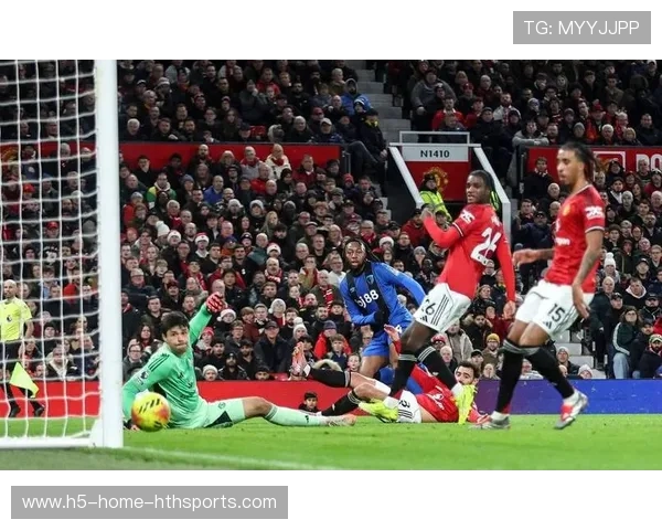 布鲁诺角球助攻曼联完成致胜一击