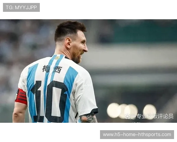 决赛结束瞬间，梅西好友难忍情绪泪洒边线