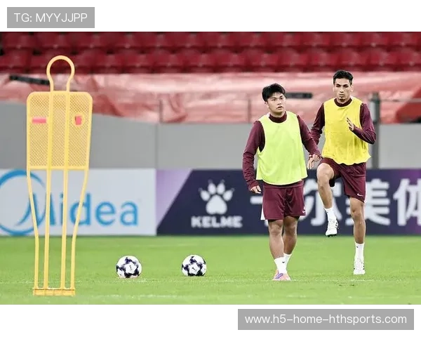 成都蓉城中场硬度提升，亚历斯祖正面拦截干净利落